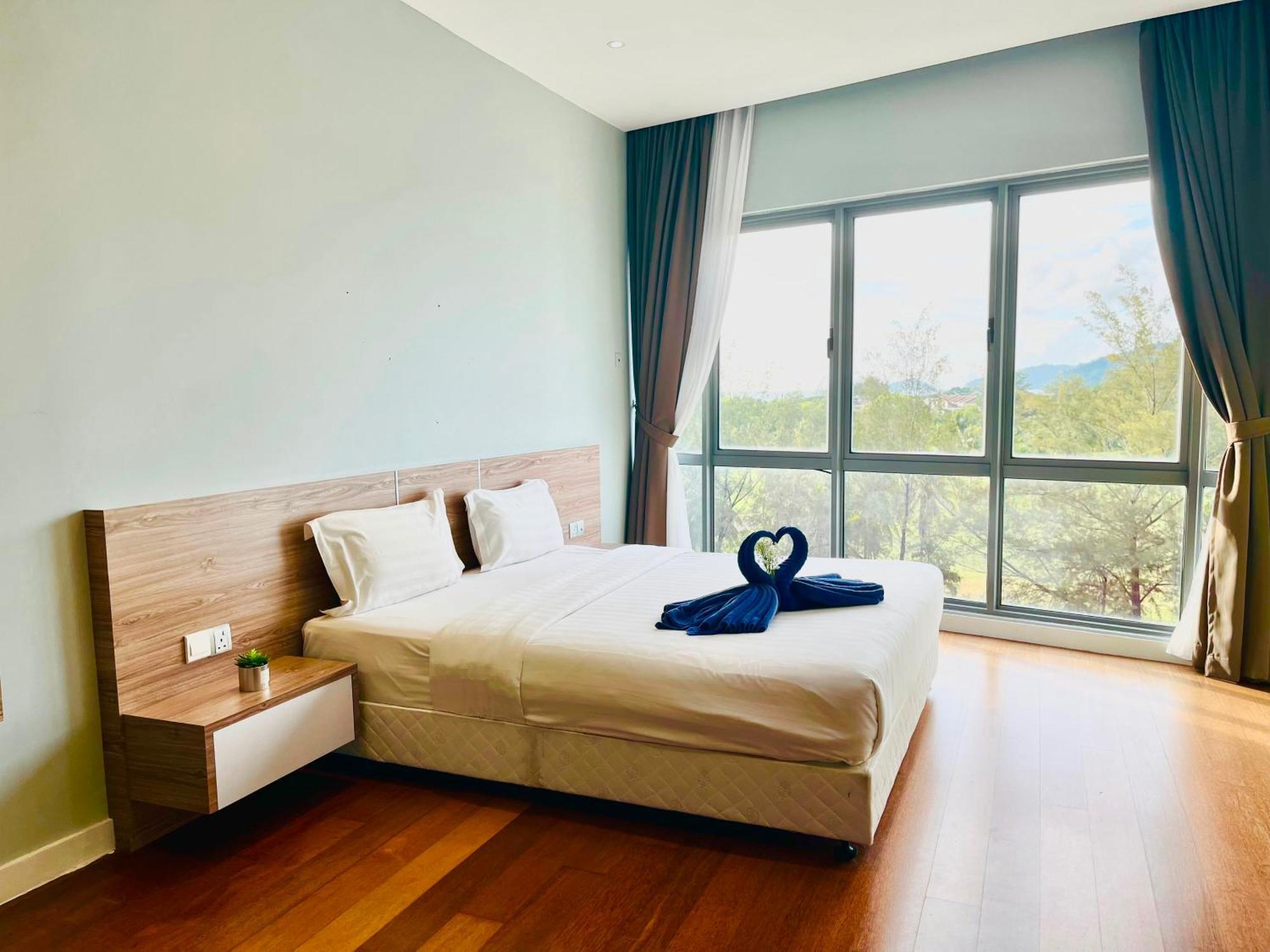 Margo Istay - The Loft Imago Kota Kinabalu Extérieur photo