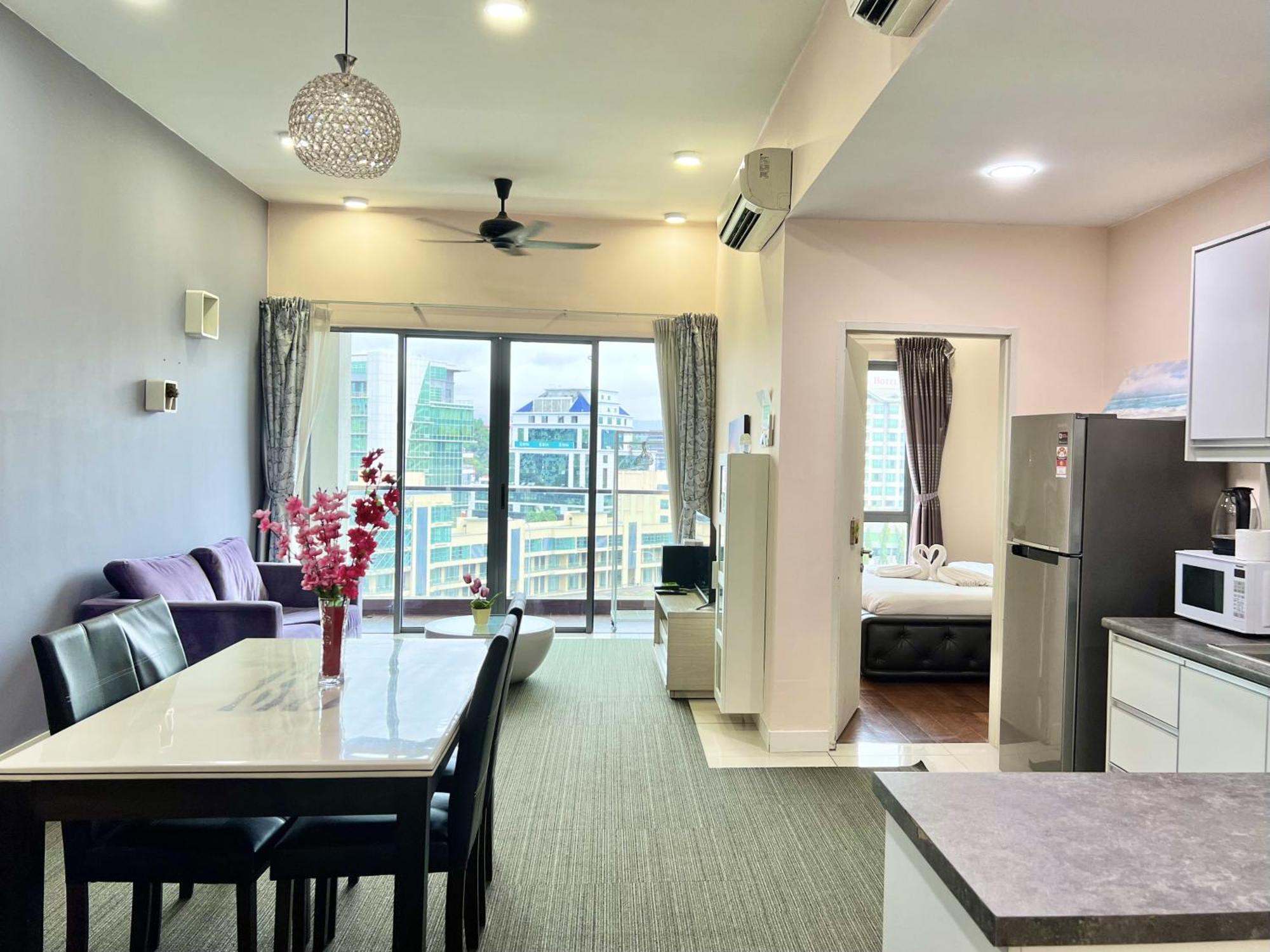 Margo Istay - The Loft Imago Kota Kinabalu Extérieur photo