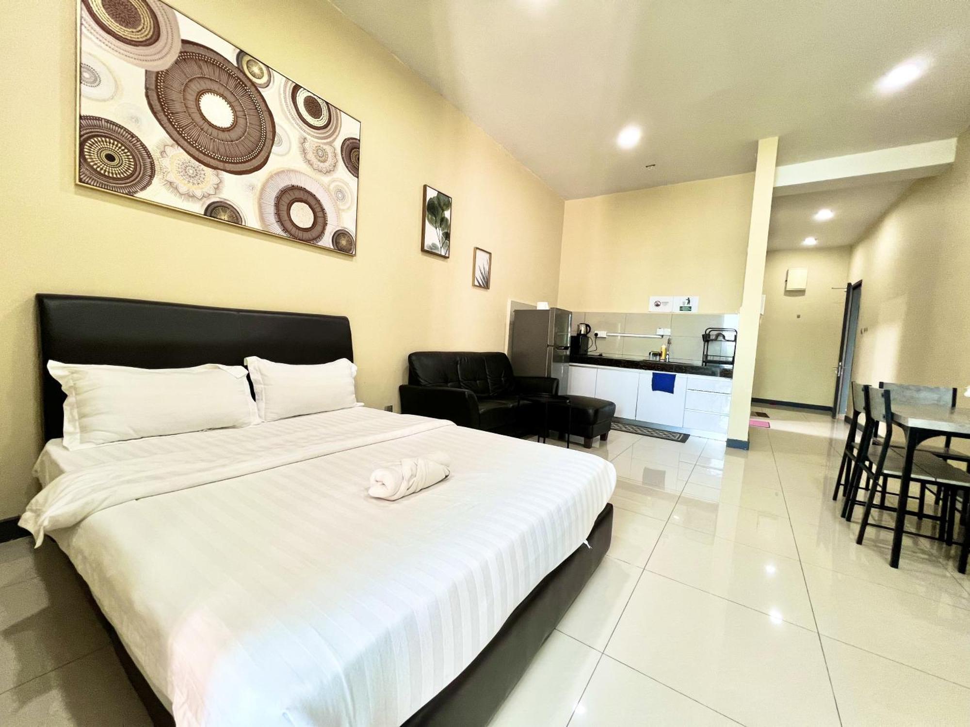 Margo Istay - The Loft Imago Kota Kinabalu Extérieur photo